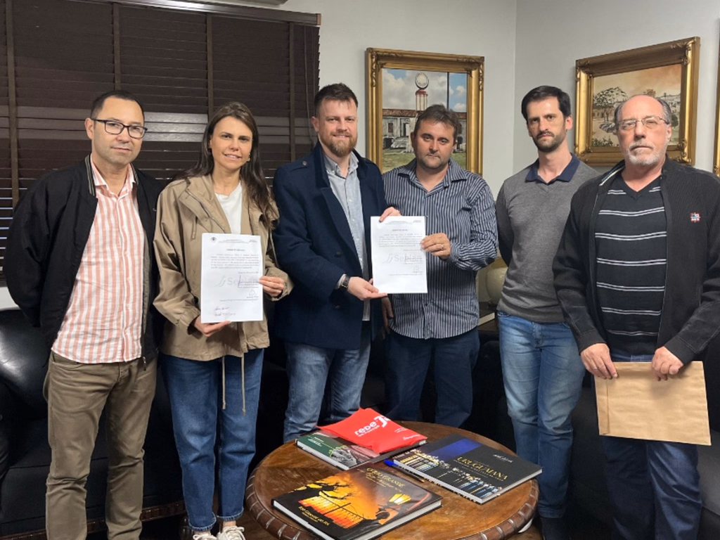 ASSINADA ORDEM DE SERVIÇO PARA A CONSTRUÇÃO DE 32 NOVAS MORADIAS