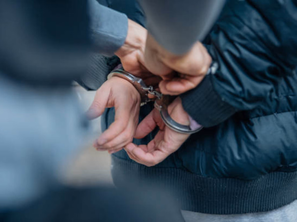 Homem condenado por roubo é capturado pela 1ª DP