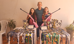 Marduque e Manchester avançam às semifinais