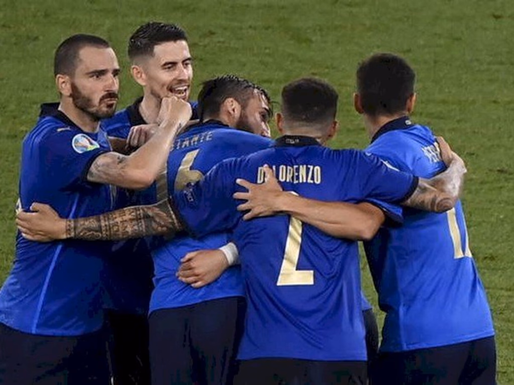 Itália vence Suíça e é 1ª classificada para oitavas da Eurocopa