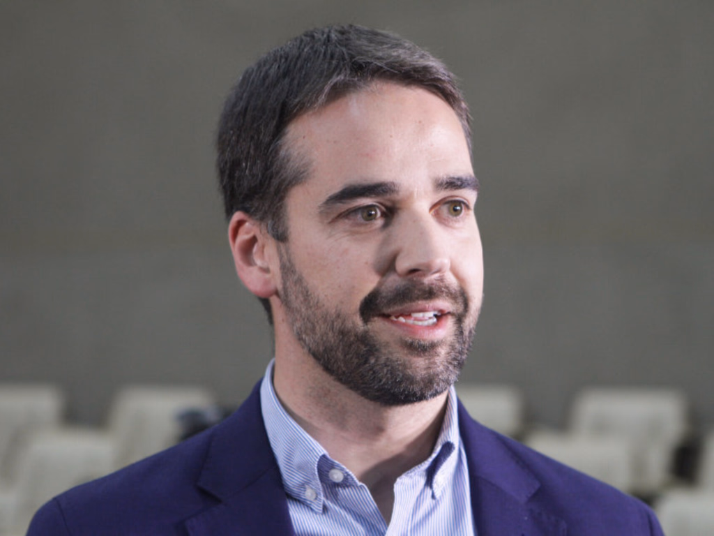 Seis concursos públicos têm prazo ampliado