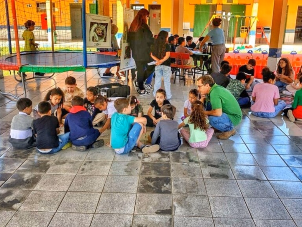 Projeto leva ações de prevenção à hidatidose para escolas rurais