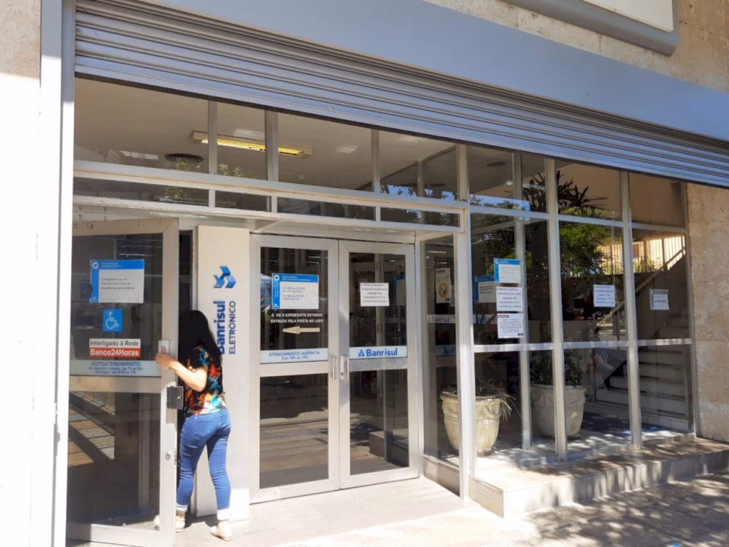 Reaberta a agência do Banrisul em Uruguaiana