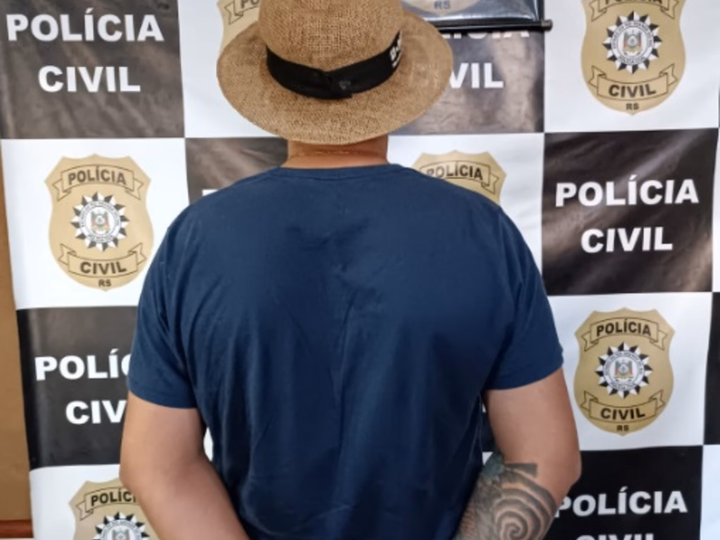 POLÍCIA PRENDE ACUSADO DE HOMICÍDIO OCORRIDO EM 2021