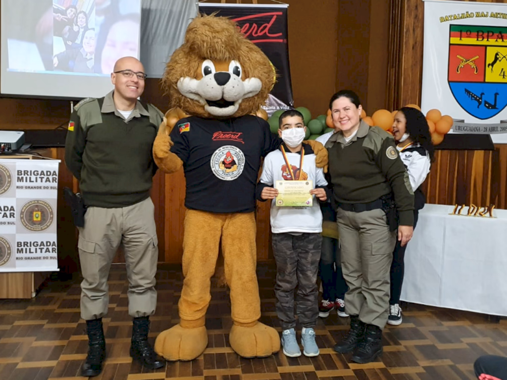 Proerd forma primeira turma de 2022