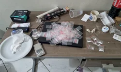 Caminhão com 3,5 toneladas de produtos importados é interceptado