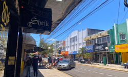 Mais de cem famílias da antiga Cohab recebem escrituras de imóveis