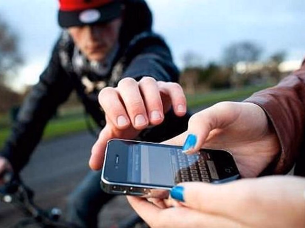 Bandido é baleado por PM após assalto