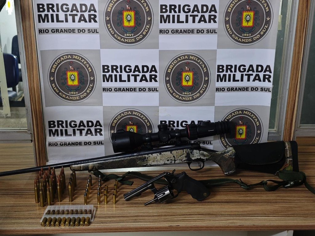 Brigada Militar apreende arsenal em ocorrência de Maria da Penha