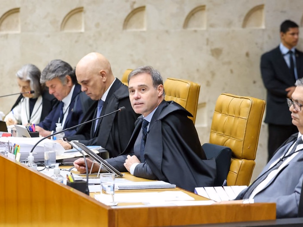 STF retoma julgamento sobre responsabilidade das redes na próxima quarta