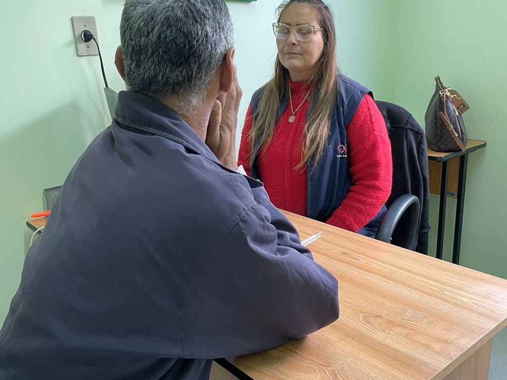 Suporte psicológico está disponível em postos de saúde e escolas