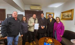 Prefeitura abre terceiro abrigo para atingidos pela cheia