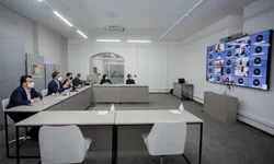 Prefeito estuda antecipação da vacina para trabalhadores da Educação