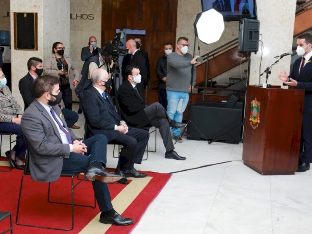 Governo recebe R$ 7 milhões da AL para reforçar o Auxílio Emergencial Gaúcho