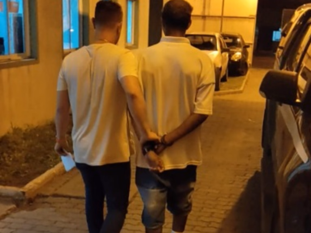 PC cumpre mandados de prisão temporária em desfavor de indivíduo