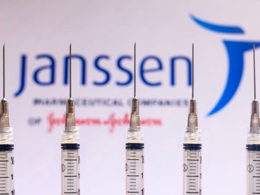 Vacinas da Janssen chegam ao Brasil nesta terça-feira