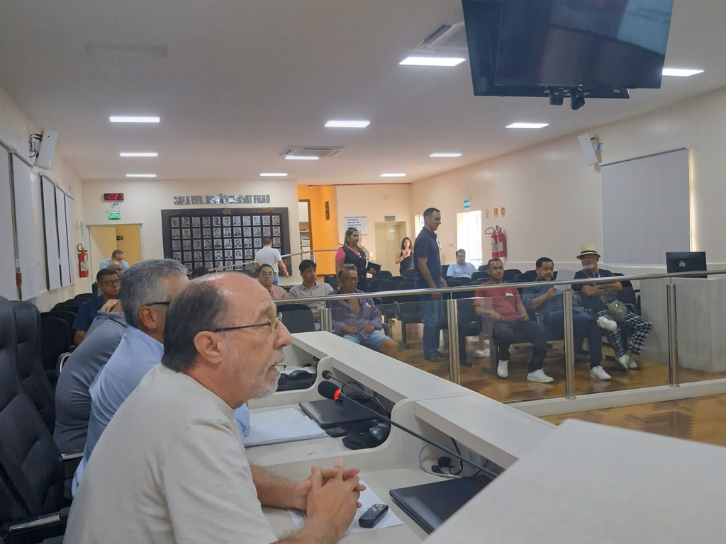 Ronnie Mello concluiu mandato no azul