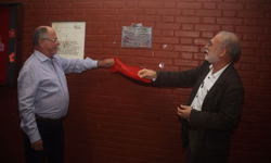 Estudantes recebem instruções educativas de trânsito