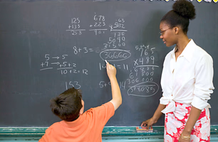 Leite envia PL do reajuste do magistério à Assembleia