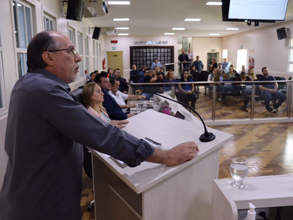 Executivo detalha investimentos na construção da Orla