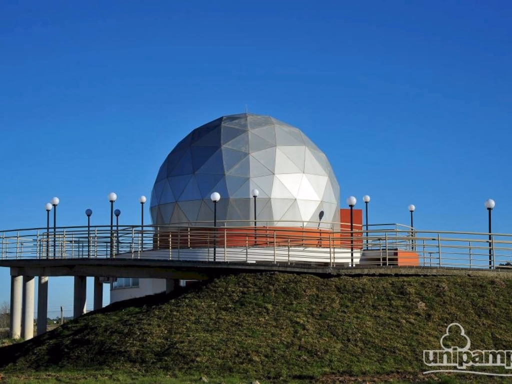 Planetário da Unipampa recebe dois prêmios internacionais