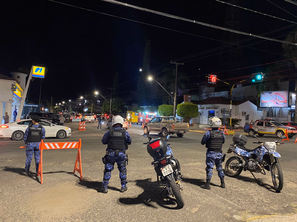 Blitz da Balada Segura fiscaliza mais de 100 veículos