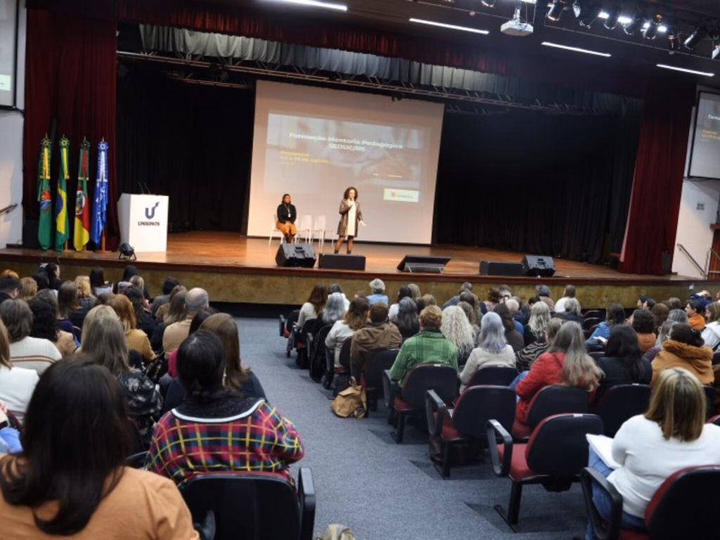 Formação do Programa Mentoria Pedagógica reúne educadores