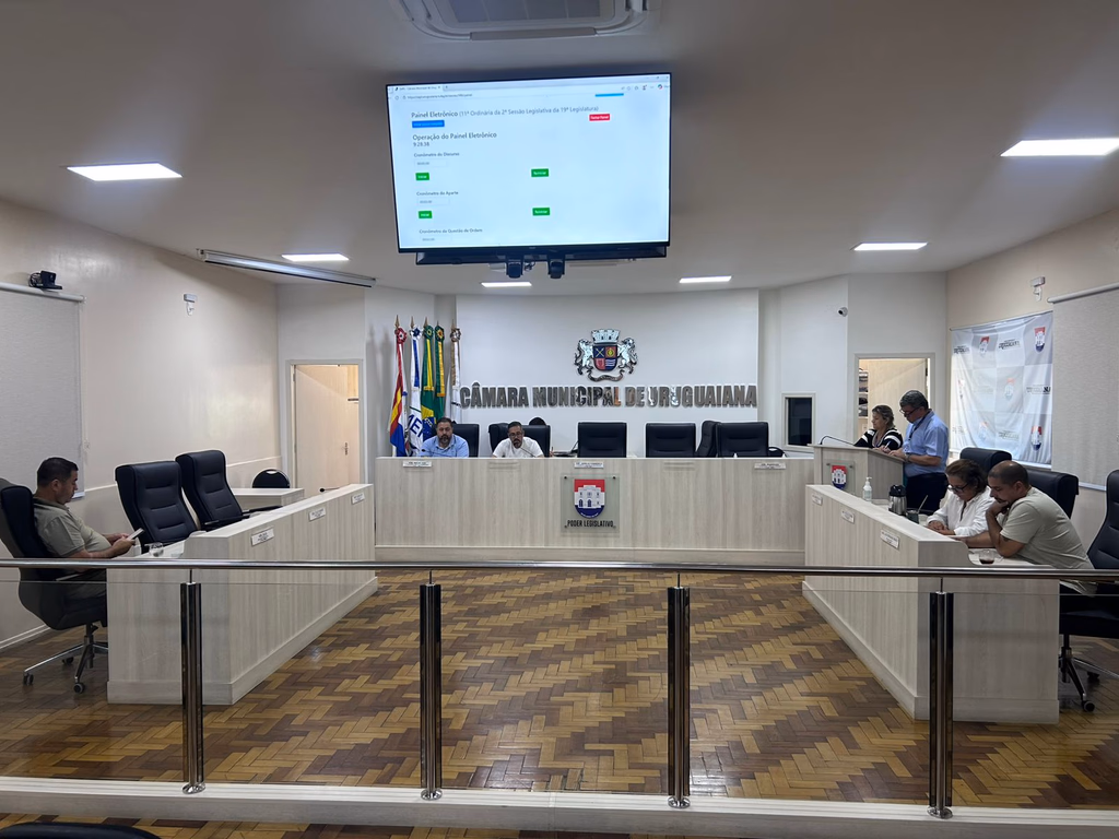 Câmara debate limpeza urbana e descarte irregular de resíduos