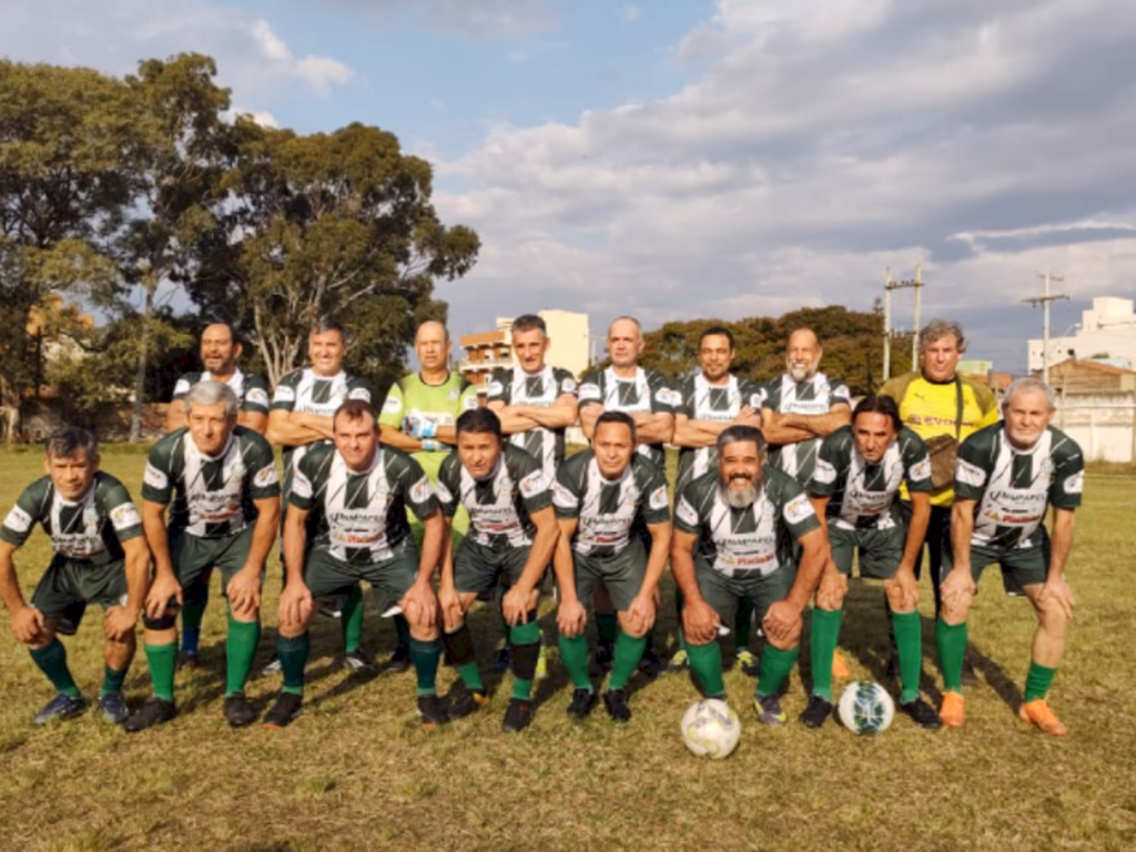 Amistoso futebol amador