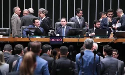 Câmara aprova PL antifacção e endurece penas contra o crime organizado