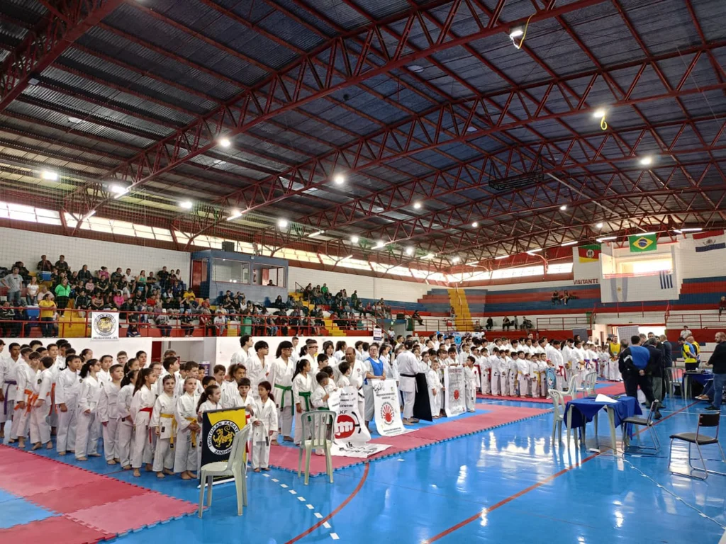 Copa Mercosul de Karatê reuniu mais de 200 atletas