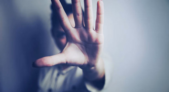 Idoso é preso por descumprir medida protetiva