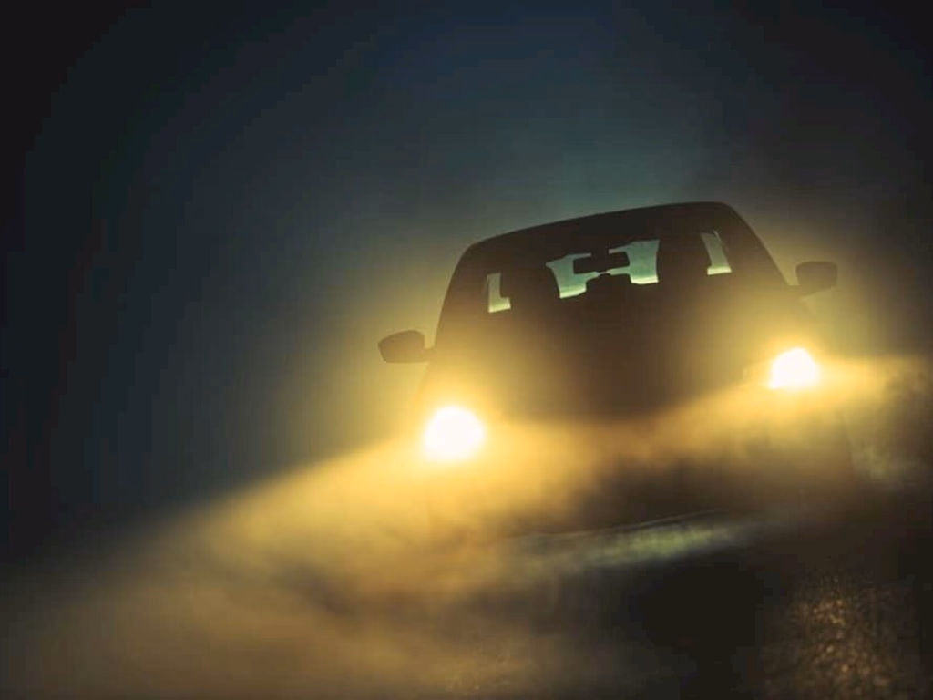 Homem tenta atropelar família no bairro Ipiranga