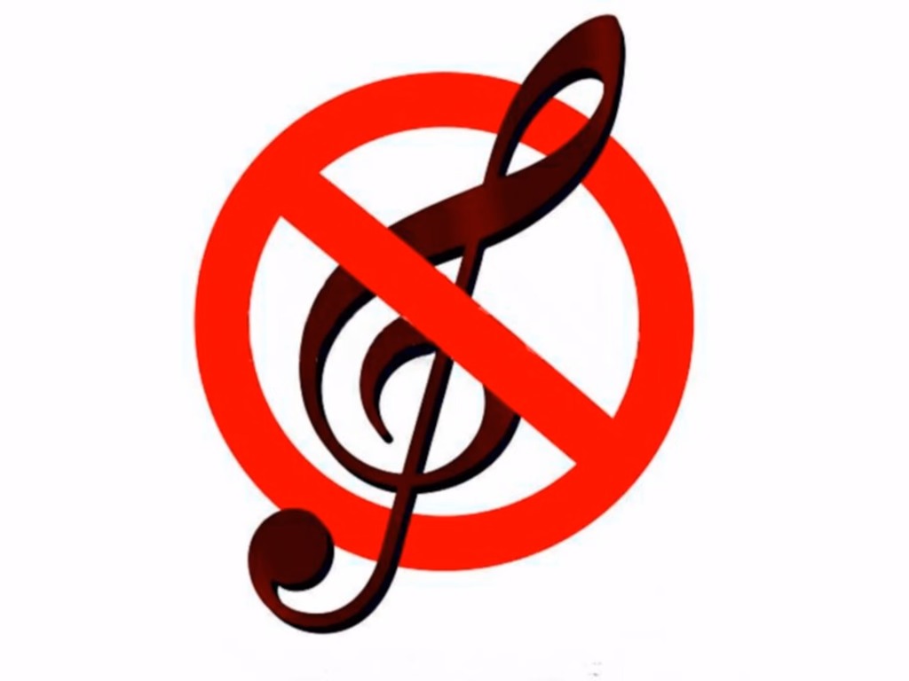 Após notificação do MP, Prefeitura revogou música ao vivo