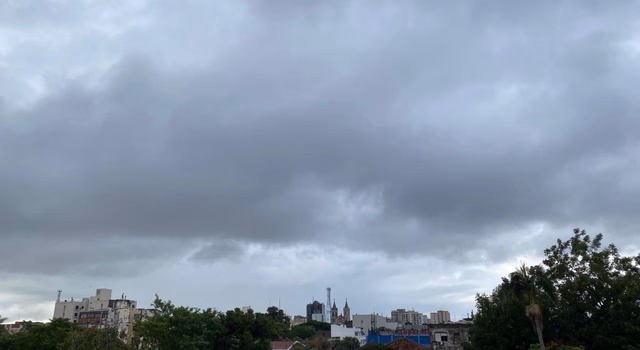 Uruguaiana registrou 83 milímetros de chuva em 24 horas