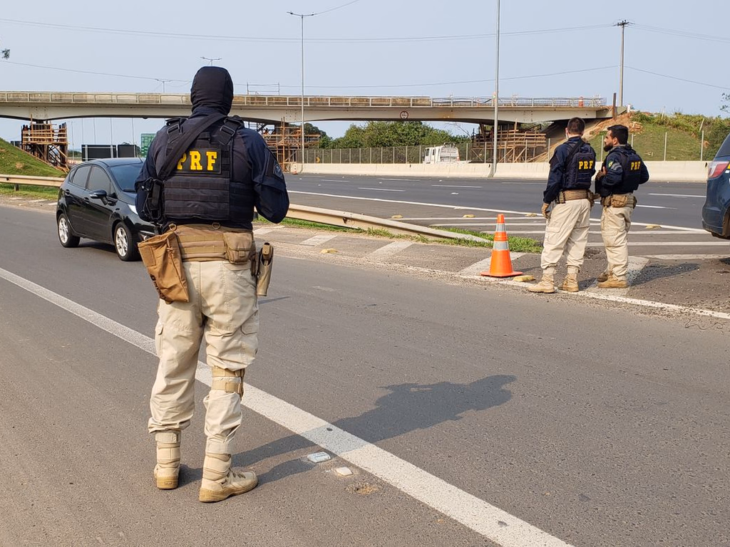 PRF apreendeu canetas emagrecedoras em Uruguaiana 