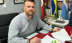 Novo presidente toma posse visando o aumento de vereadores