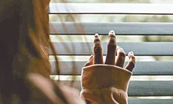 Quatro mulheres foram assassinadas por dia no Brasil em 2024