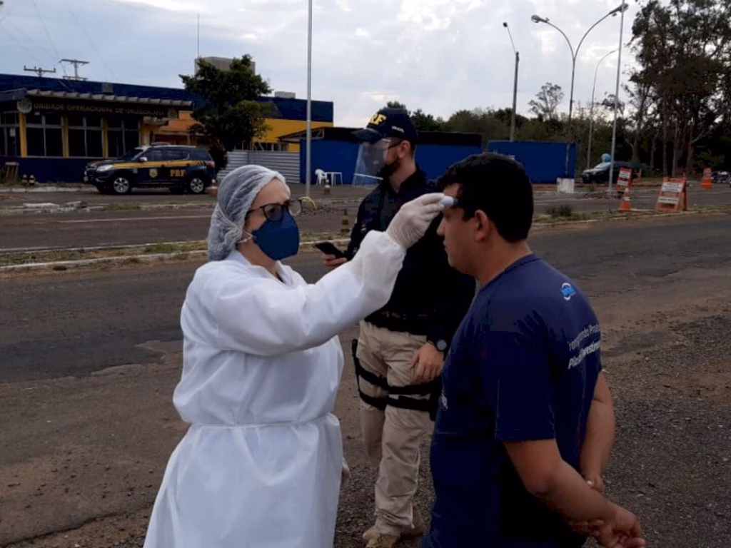 Uruguaiana implanta barreiras sanitárias nos trevos de acesso