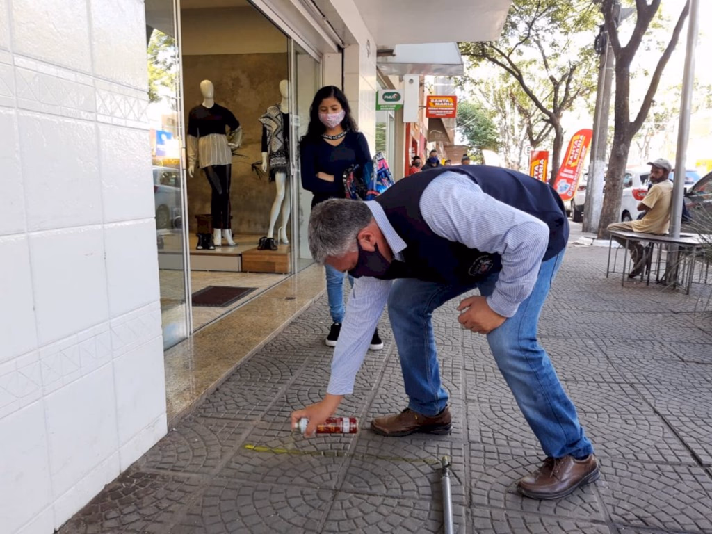 Procon sinaliza fila para a Caixa Econômica
