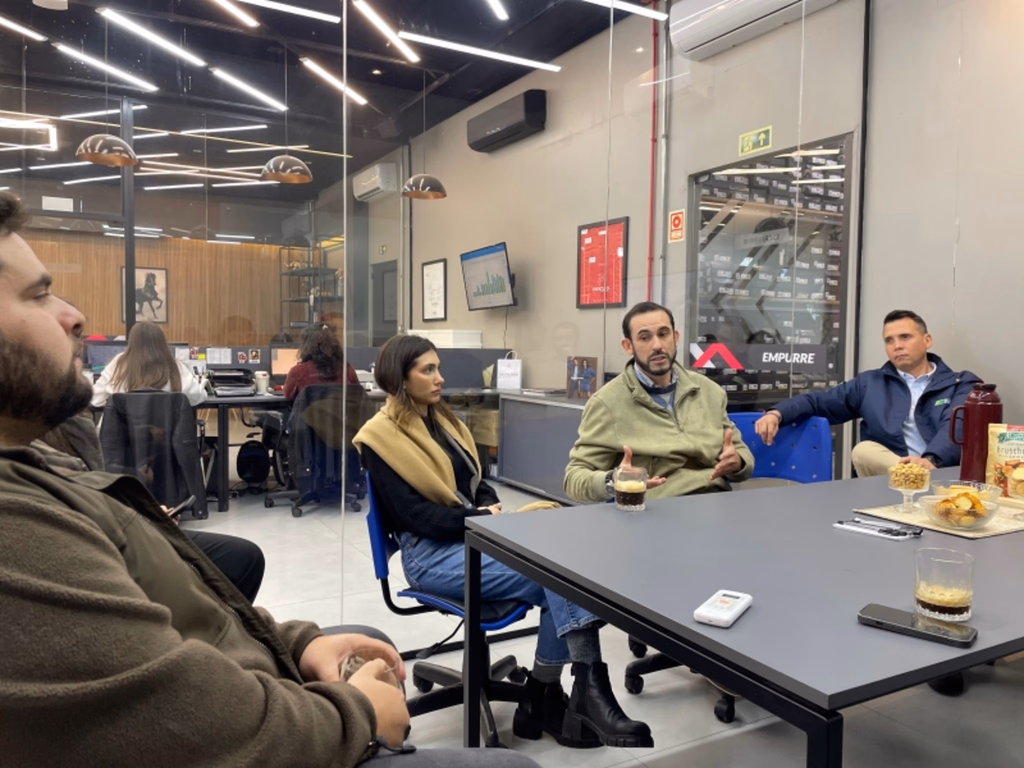 Secretaria de Turismo se reúne com representantes de Free Shops