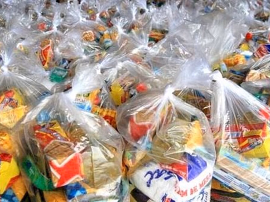 Projeto cria incentivos fiscais para doadores de cestas básicas