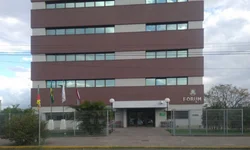 Maria da Penha leva pai de santo para a cadeia