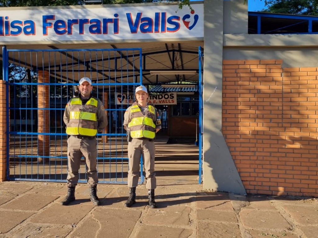 Brigada Militar realizada a Operação Fecha Quartel Escolar