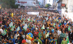 Escolas de samba realizam ensaios e festas neste fim de semana 