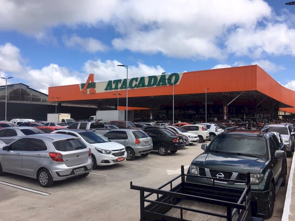 Grupo Atacadão deve gerar 300 empregos diretos