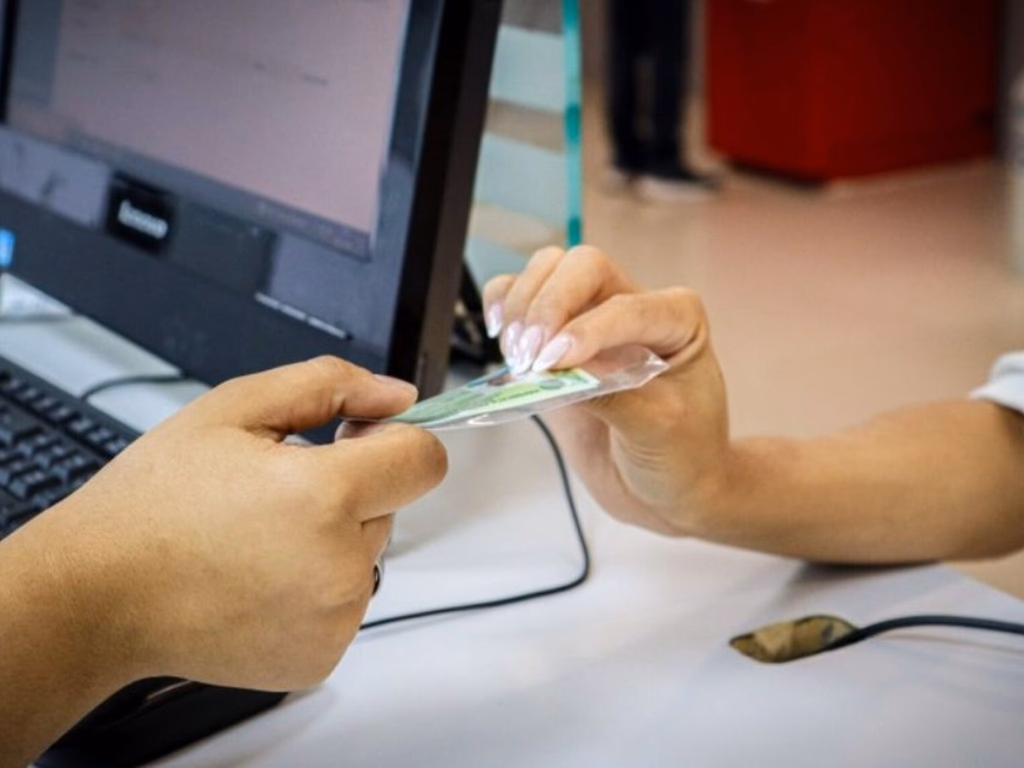 RS lança sistema pioneiro para confecção da nova carteira de identidade