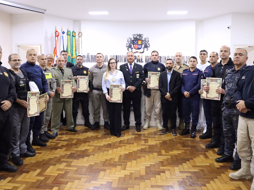 Profissionais da segurança foram homenageados pelo Legislativo