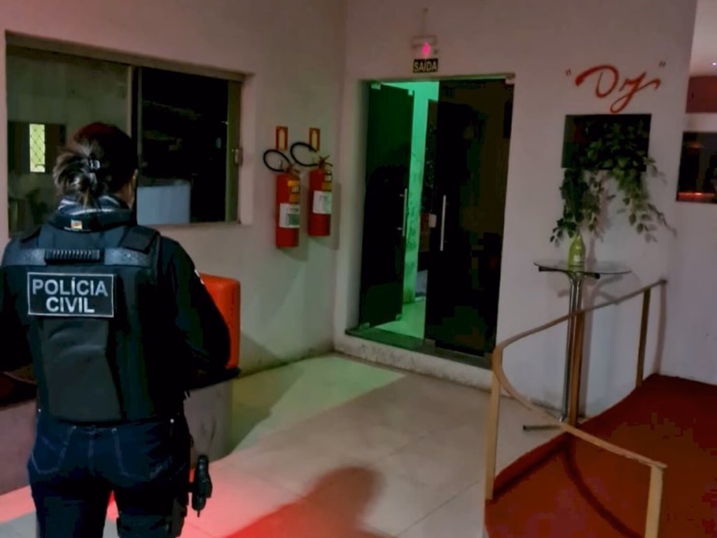 Polícia Civil fiscaliza envolvimento de menores em casas de entretenimento adulto