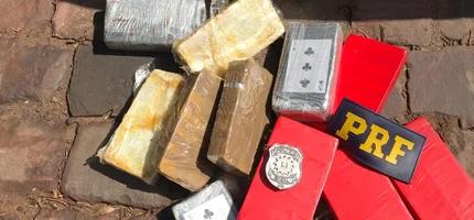 Polícia Civil e PRF prendem dupla com mais de R$ 700 mil em drogas